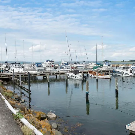 Stunning In With Kitchen Holiday home