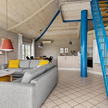 Stunning In With Kitchen *