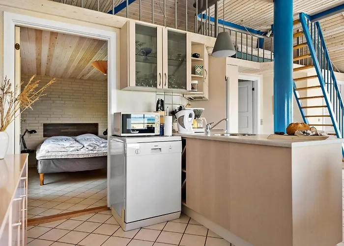 Stunning In With Kitchen